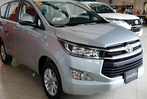 Toyota Innova Crysta